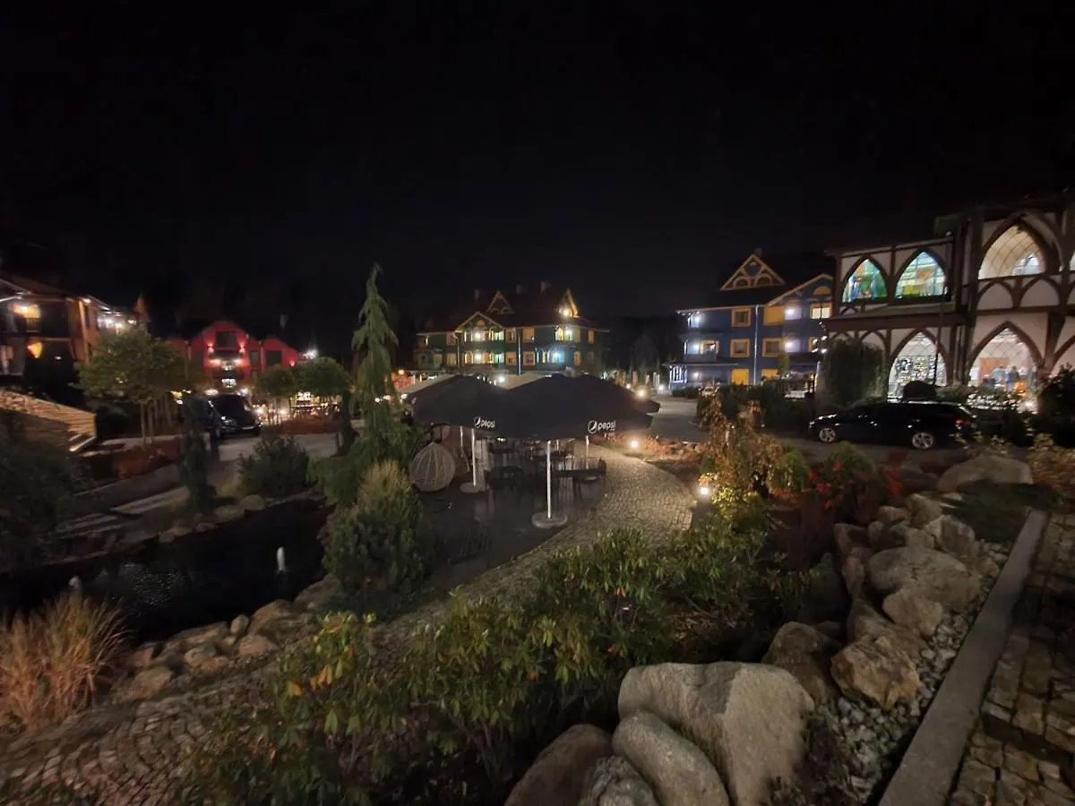 Apartment Viking Valley: Two-Story Norwegian Retreat with Dual Balconies and Wellness Access Szklarska Poreba