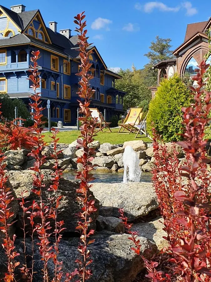 Viking Valley: Two-Story Norwegian Retreat with Dual Balconies and Wellness Access Szklarska Poreba Apartment
