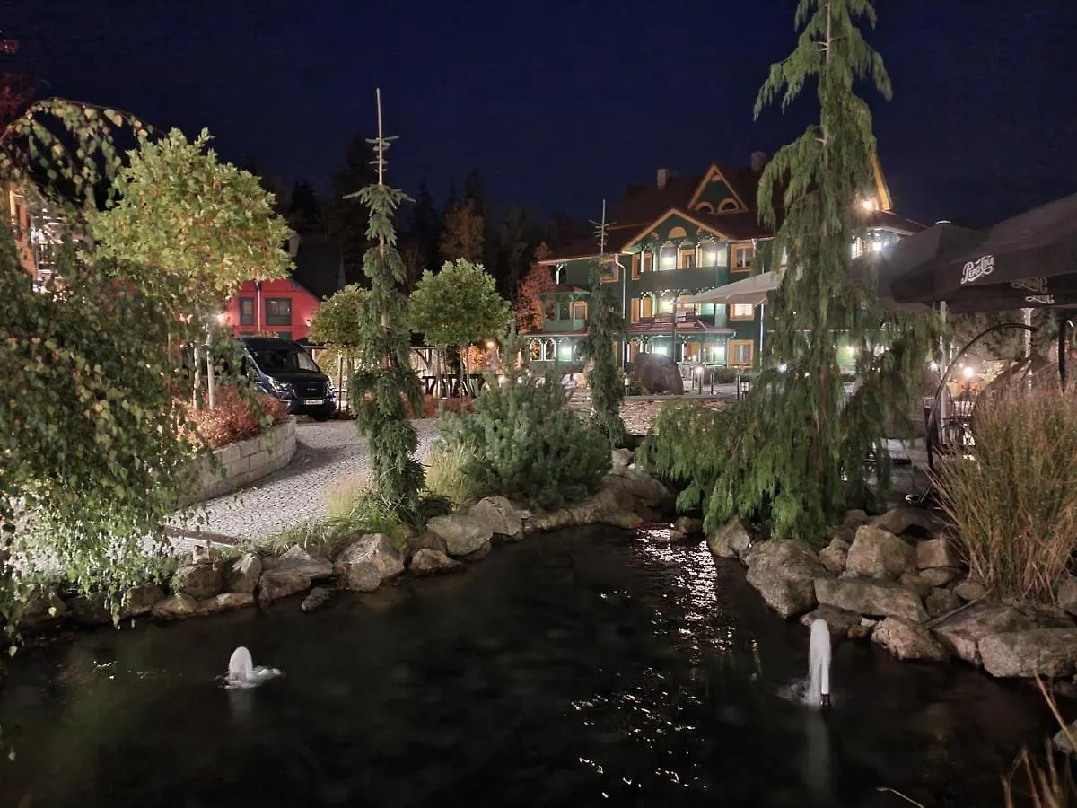 Viking Valley: Two-Story Norwegian Retreat with Dual Balconies and Wellness Access Szklarska Poreba 0*,  Poland